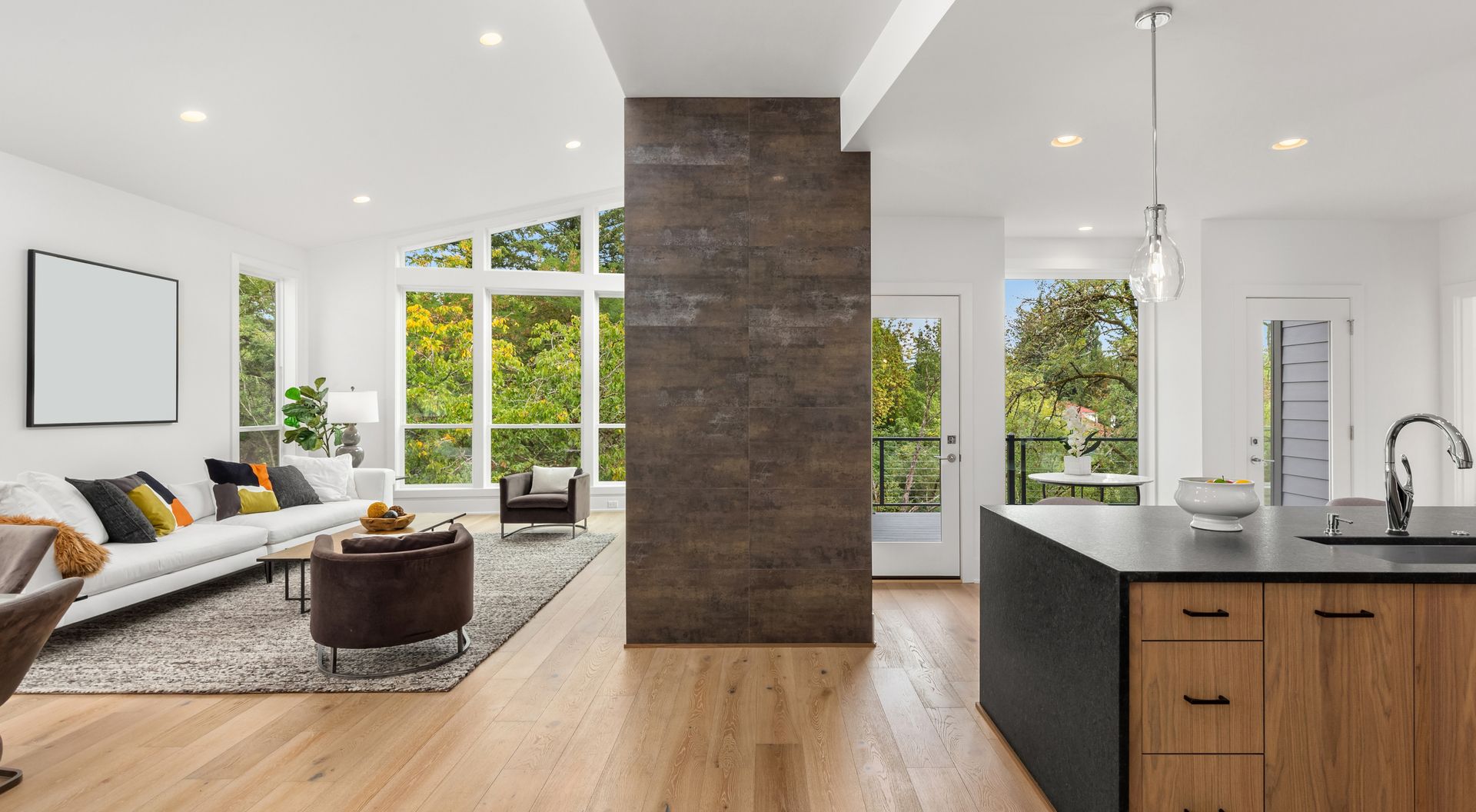 Inneneinrichtung Wohnbereich und Küche